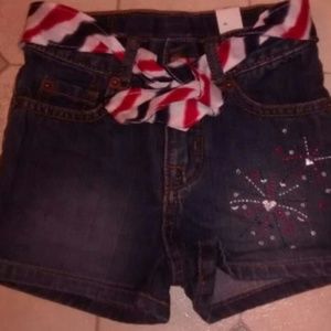 Size 4T girls 4th of July shorts with belt